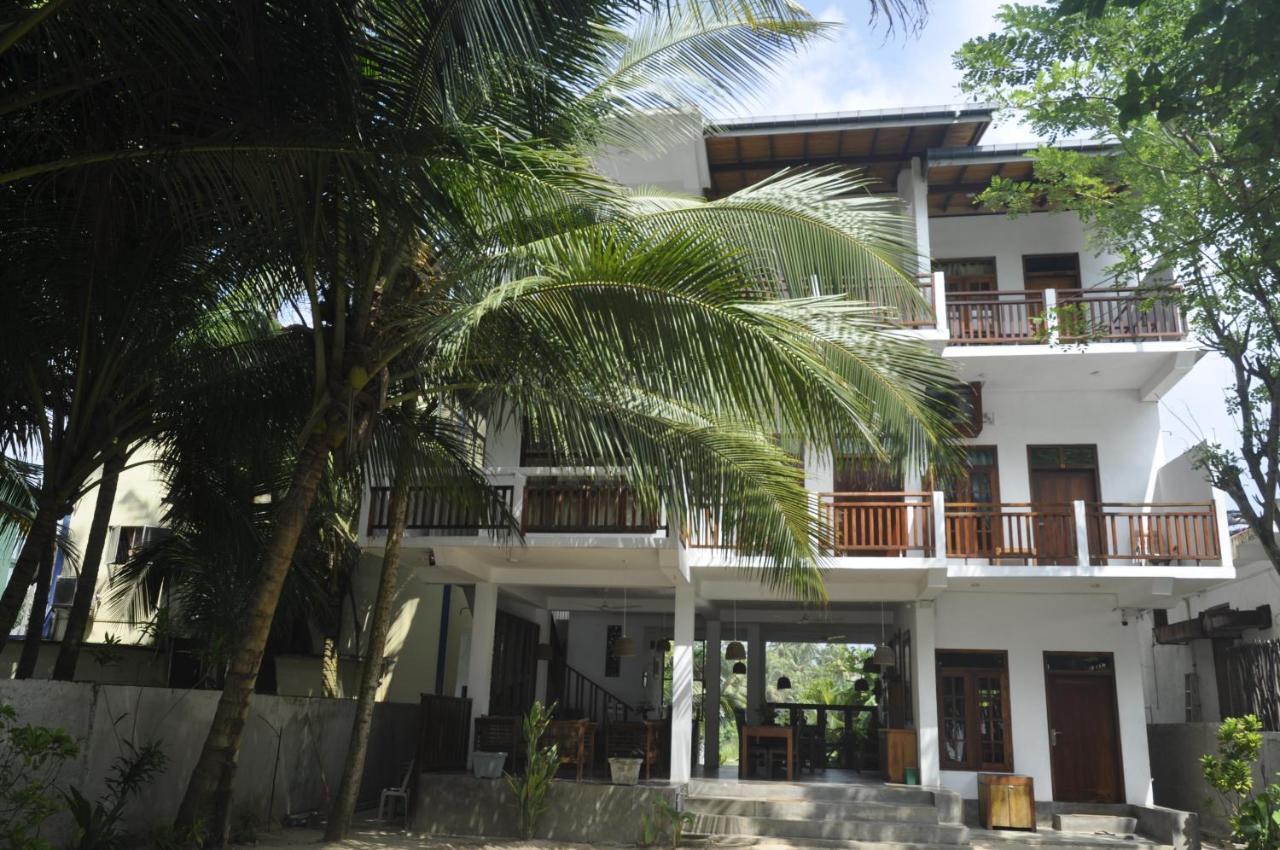 Beach House Habaraduwa Hotel Koggala Exterior photo